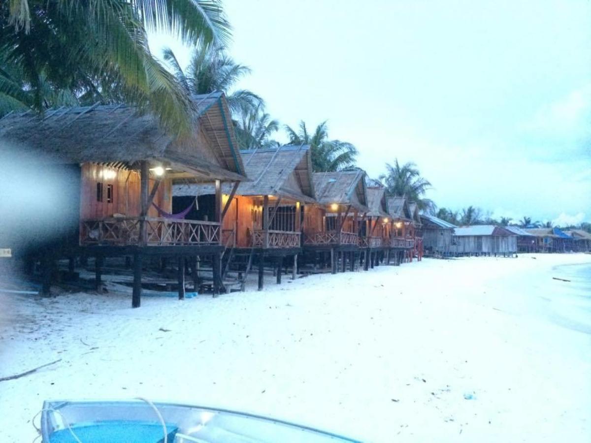 Angkor Chom Bungalows And Rooms Sok San Village Exterior foto