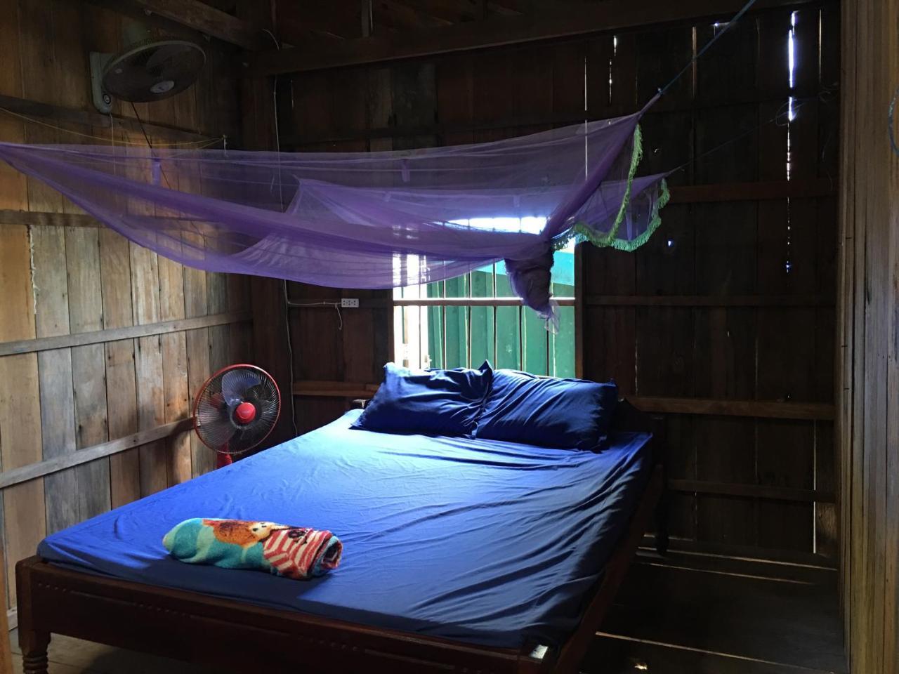 Angkor Chom Bungalows And Rooms Sok San Village Exterior foto