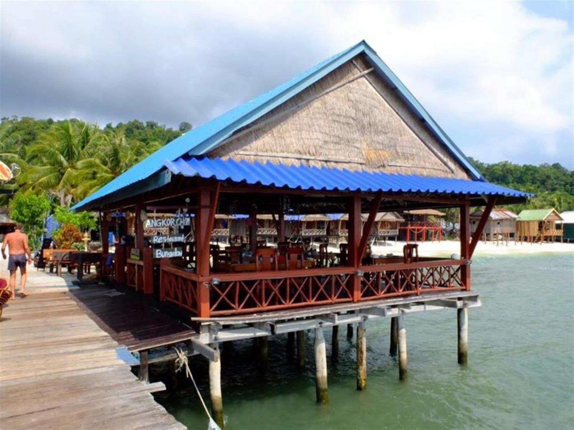 Angkor Chom Bungalows And Rooms Sok San Village Exterior foto